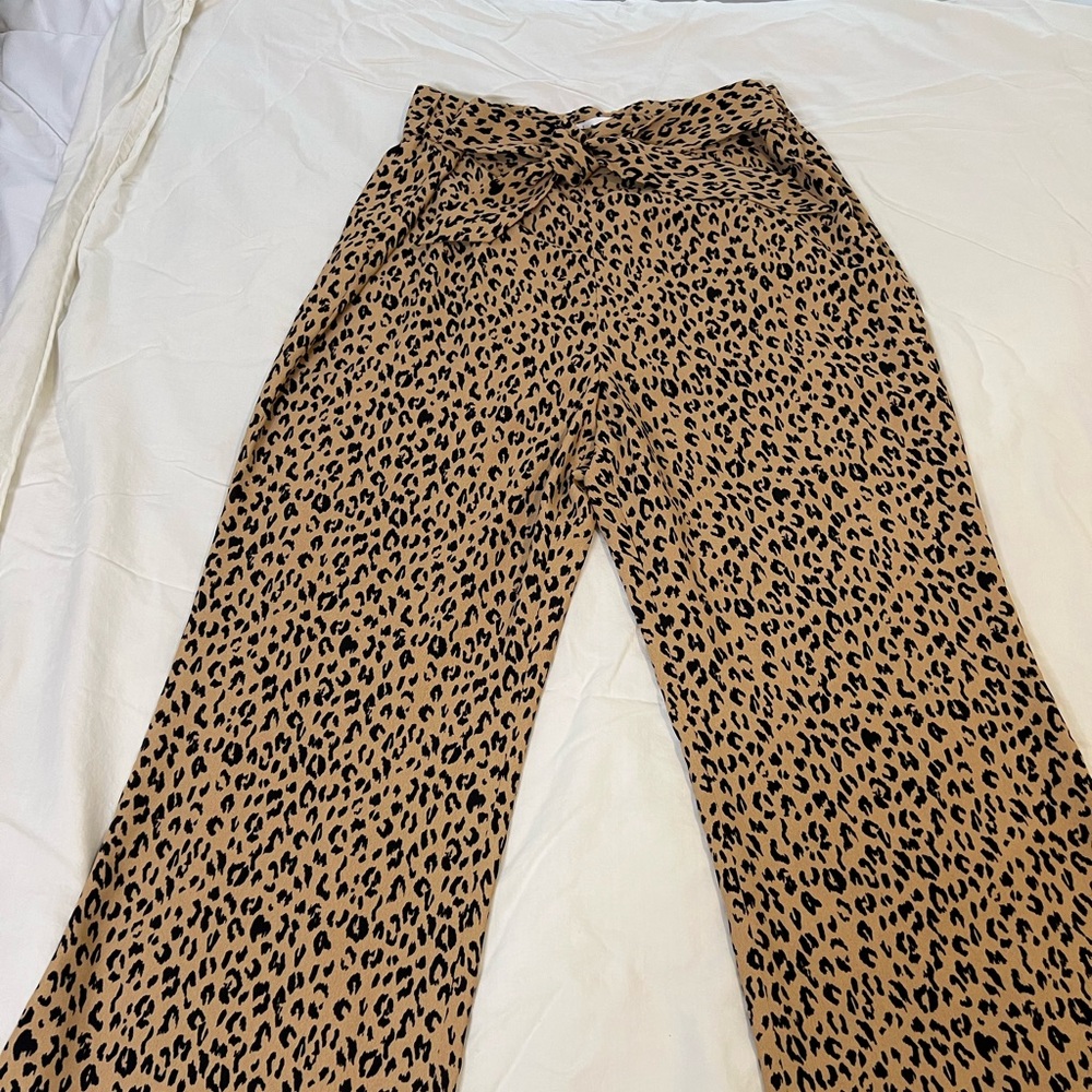 Crepe pants